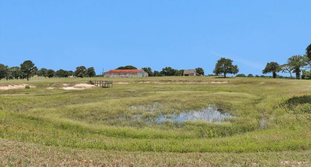 9445 Cr 415 E, Navasota, TX 77868