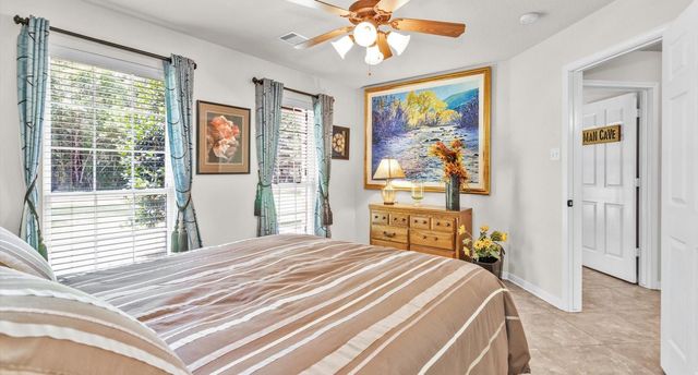 9445 Cr 415 E, Navasota, TX 77868