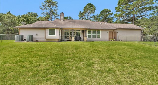 9445 Cr 415 E, Navasota, TX 77868