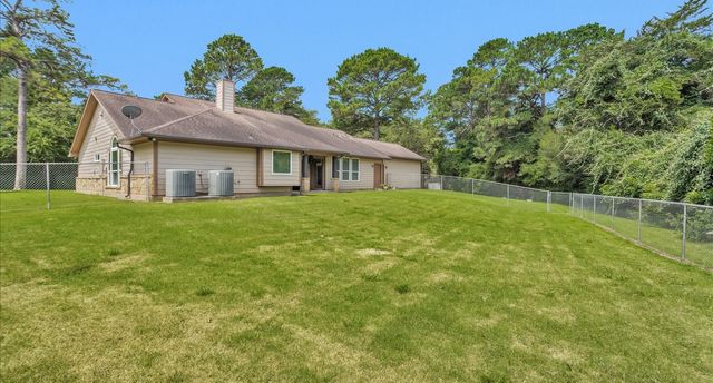 9445 Cr 415 E, Navasota, TX 77868
