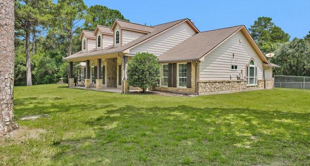 9445 Cr 415 E, Navasota, TX 77868