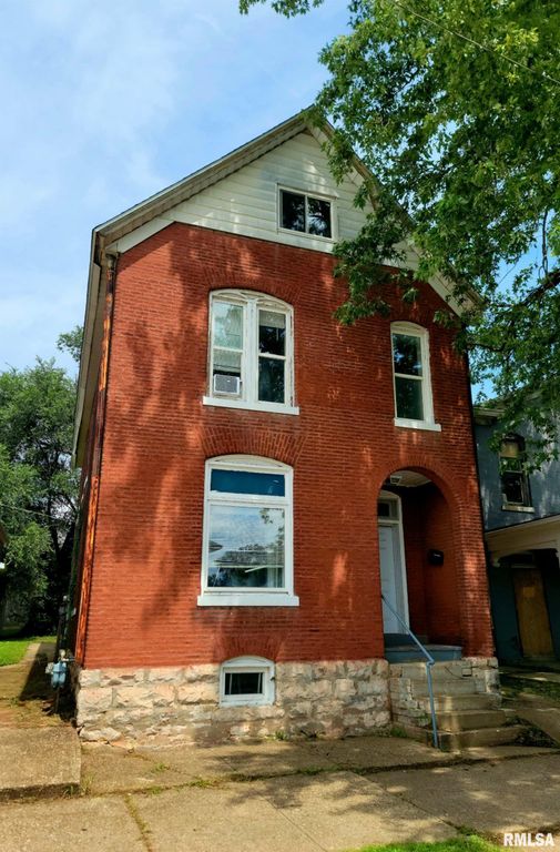 1005 JERSEY Street, Quincy, IL 62301