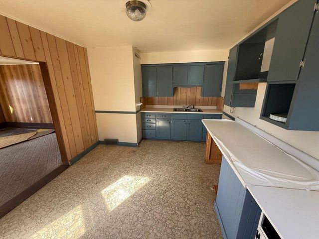 144 N GRAND AVENUE, Embarrass, WI 54933