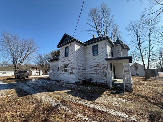 144 N GRAND AVENUE, Embarrass, WI 54933
