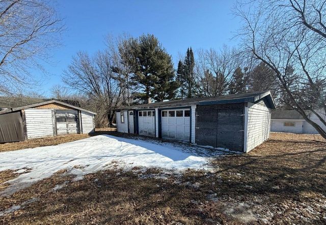 144 N GRAND AVENUE, Embarrass, WI 54933