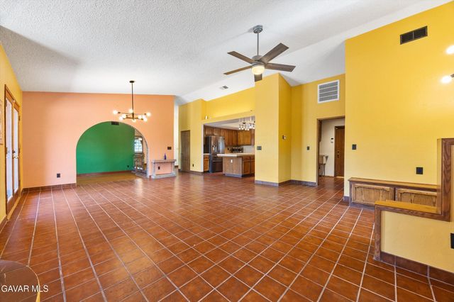 23921 Parke Court, Tehachapi, CA 93561