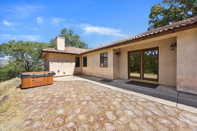 23921 Parke Court, Tehachapi, CA 93561