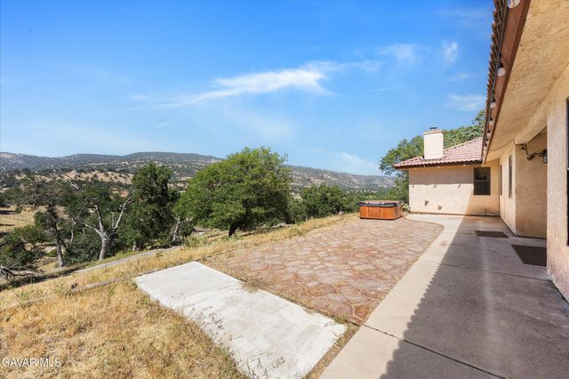 23921 Parke Court, Tehachapi, CA 93561