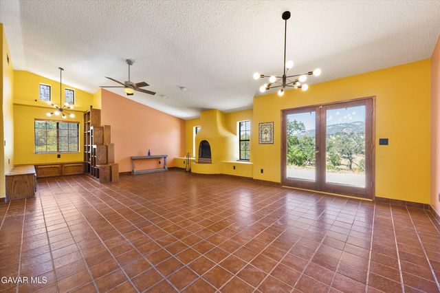 23921 Parke Court, Tehachapi, CA 93561
