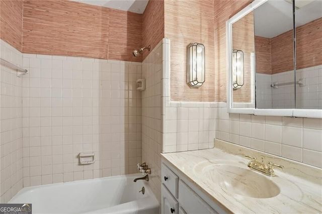 544 Bouldercrest Drive SW, Marietta, GA 30064