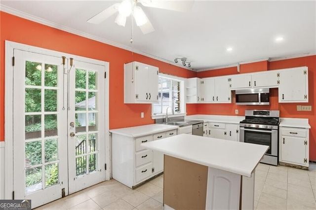 544 Bouldercrest Drive SW, Marietta, GA 30064