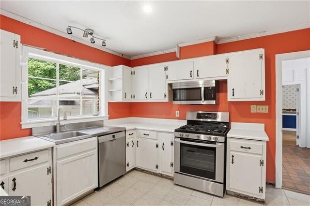 544 Bouldercrest Drive SW, Marietta, GA 30064