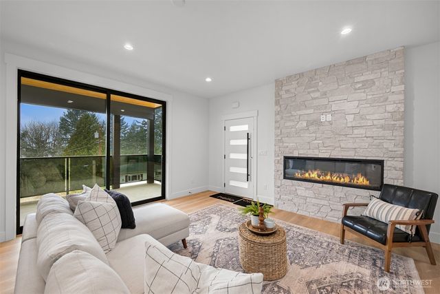 4144 Malachite Street, Bellingham, WA 98229