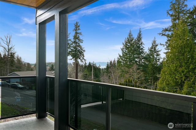 4144 Malachite Street, Bellingham, WA 98229