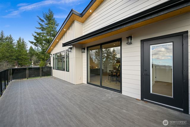 4144 Malachite Street, Bellingham, WA 98229