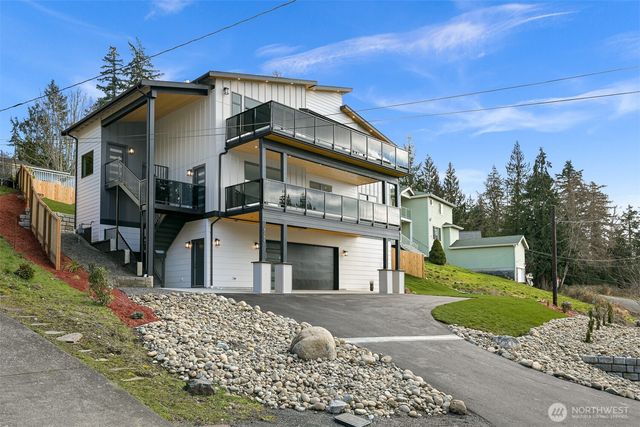4144 Malachite Street, Bellingham, WA 98229