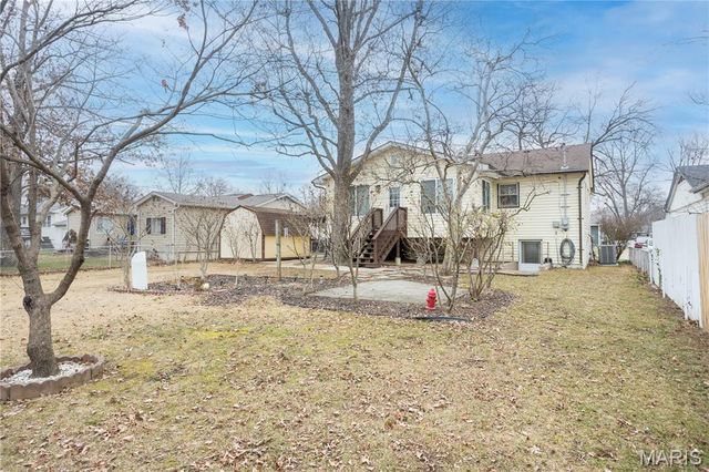 312 Dart Lane, Fenton, MO 63026