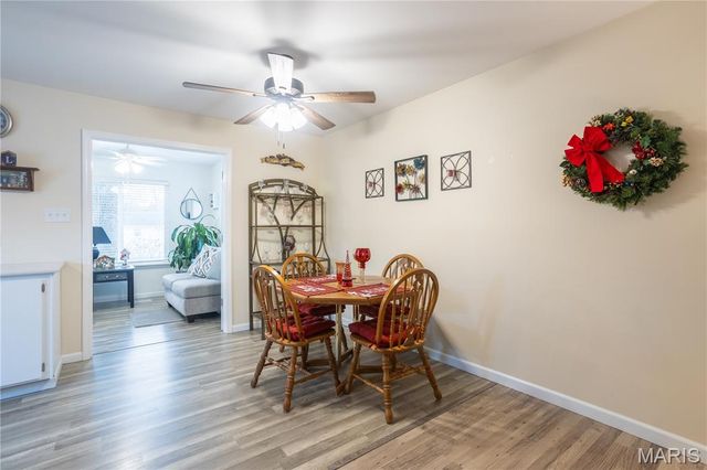 312 Dart Lane, Fenton, MO 63026