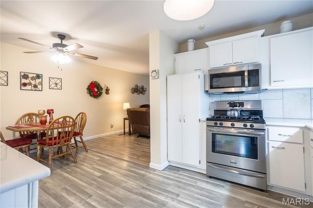 312 Dart Lane, Fenton, MO 63026