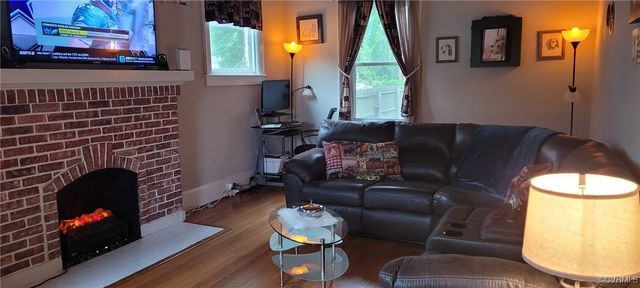 1024 W South Blvd, Petersburg, VA 23805