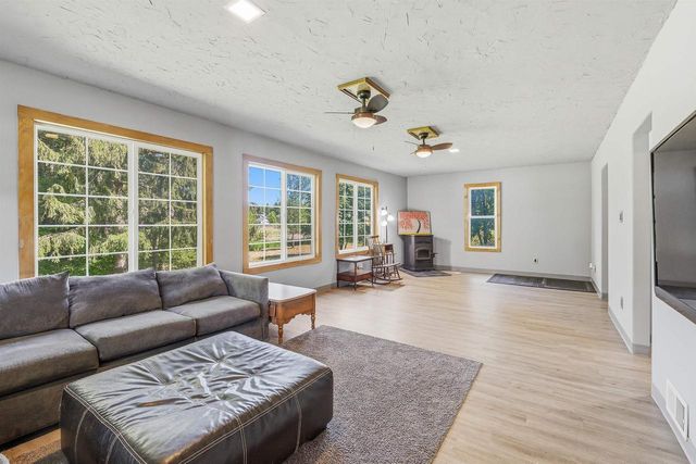 N8557 Highway 33, Beaver Dam, WI 53916