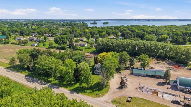 N8557 Highway 33, Beaver Dam, WI 53916