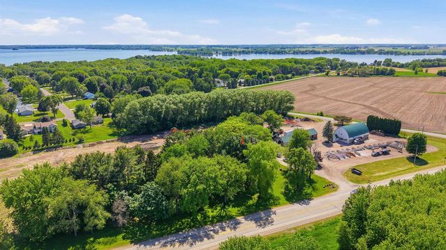 N8557 Highway 33, Beaver Dam, WI 53916