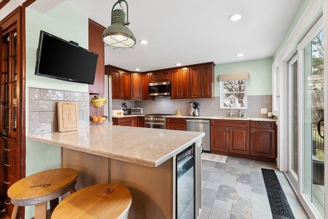 12 Tower Rd, Lexington, MA 02421