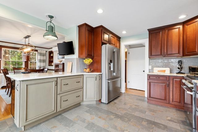 12 Tower Rd, Lexington, MA 02421