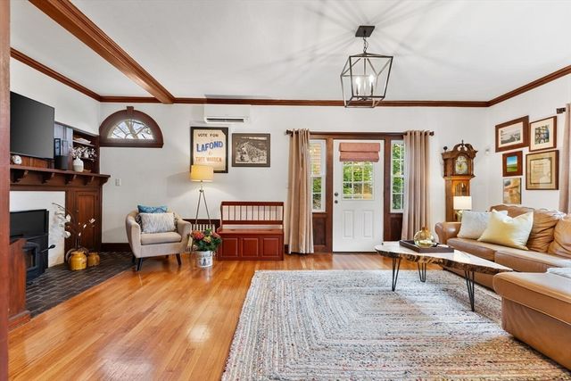 12 Tower Rd, Lexington, MA 02421