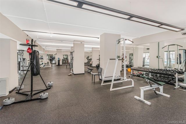 2500 Johnson Avenue 9P, Bronx, NY 10463