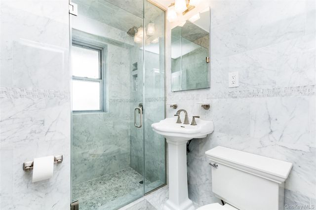 2500 Johnson Avenue 9P, Bronx, NY 10463