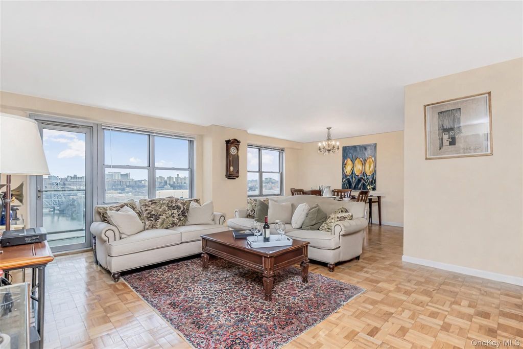 2500 Johnson Avenue 9P, Bronx, NY 10463