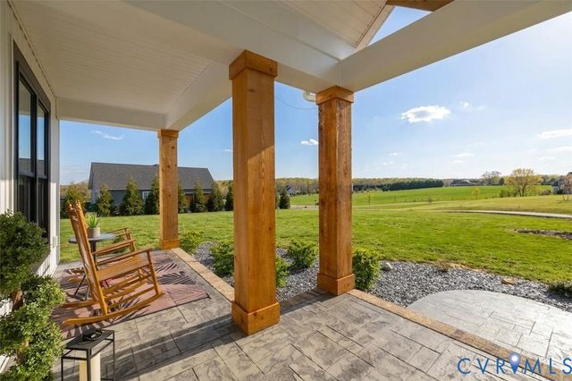 15091 Carriage House Ct, Amelia Courthouse, VA 23002