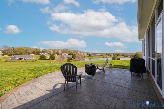 15091 Carriage House Ct, Amelia Courthouse, VA 23002