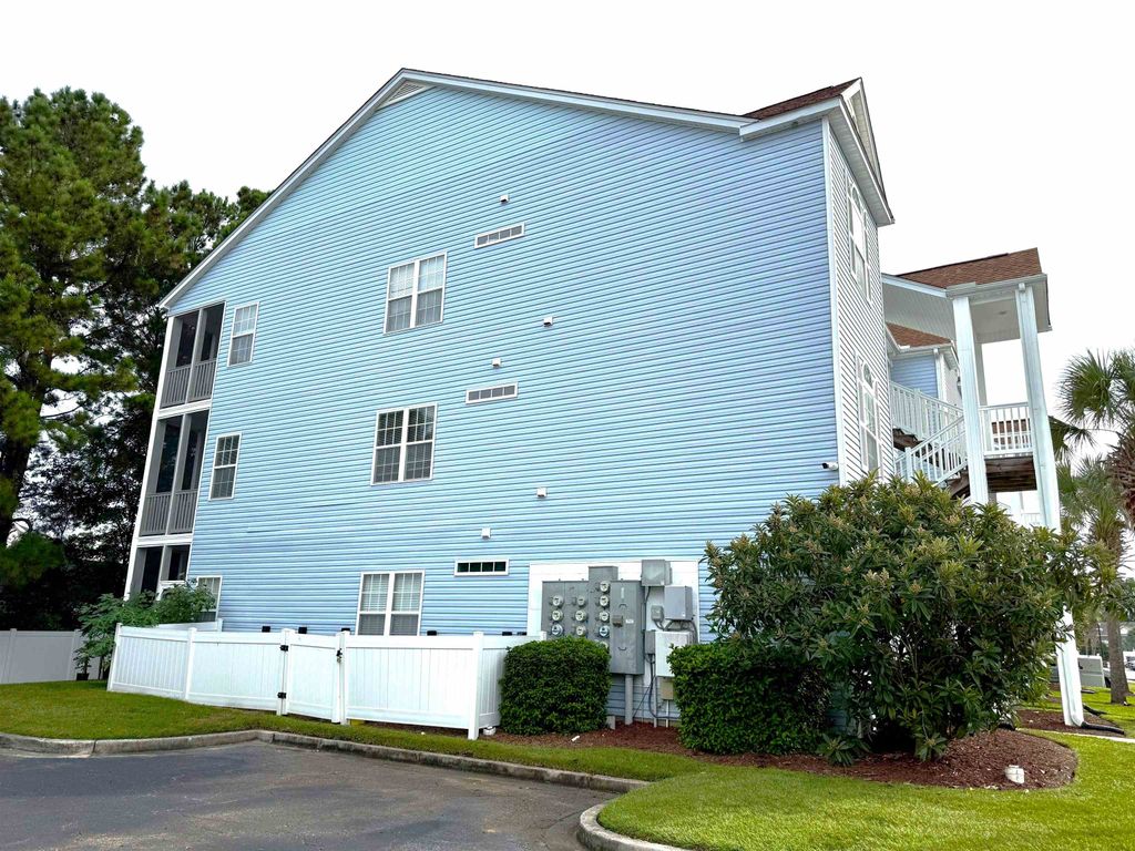 111 Fountain Pointe Ln Unit 201, Myrtle Beach, SC 29579 — photo 4