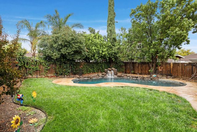 443 Glenbriar Cir, Tracy, CA 95377