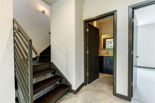 972 Dekalb Avenue NE 205, Atlanta, GA 30307