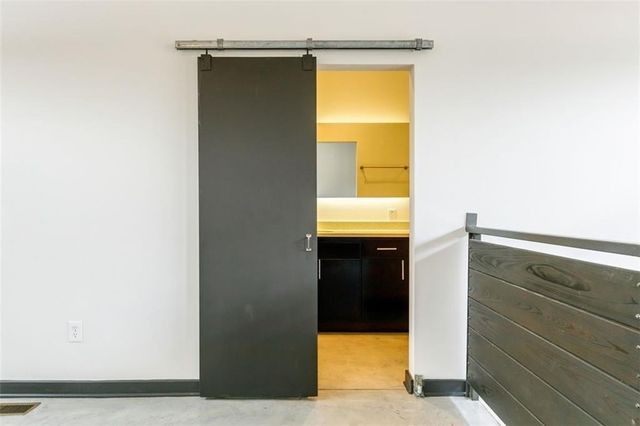 972 Dekalb Avenue NE 205, Atlanta, GA 30307