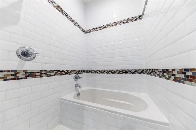 972 Dekalb Avenue NE 205, Atlanta, GA 30307