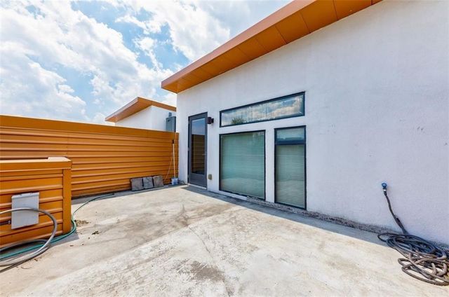 972 Dekalb Avenue NE 205, Atlanta, GA 30307