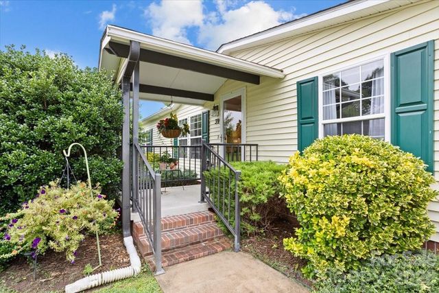 39 Stephanie Lane 13, Hendersonville, NC 28792