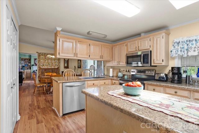 39 Stephanie Lane 13, Hendersonville, NC 28792