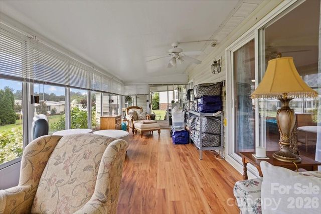 39 Stephanie Lane 13, Hendersonville, NC 28792