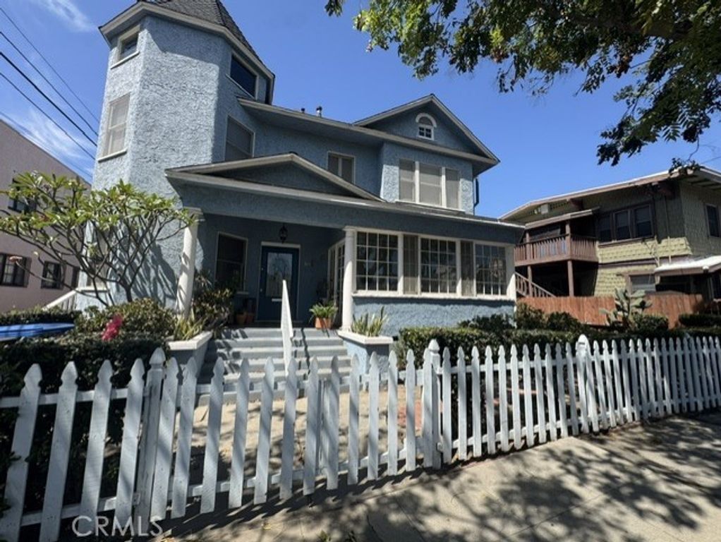 321 W 6th, Long Beach, CA 90802