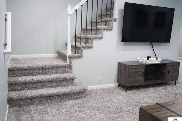 18412 Emile Circle, Omaha, NE 68022