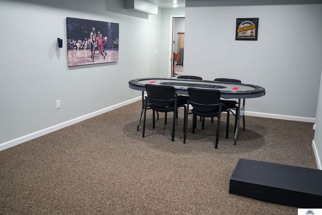 18412 Emile Circle, Omaha, NE 68022