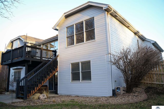 18412 Emile Circle, Omaha, NE 68022