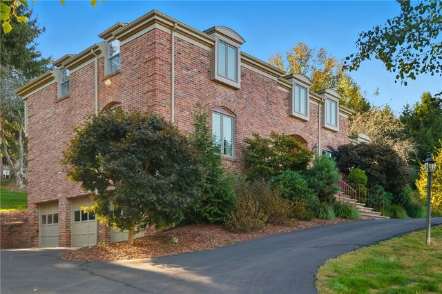 124 Bremen Lane, Peters Twp, PA 15317