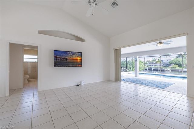 2819 SW 37th TER, Cape Coral, FL 33914